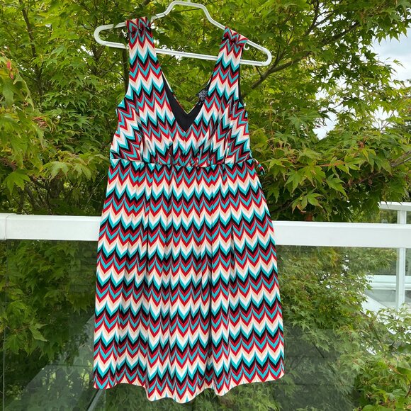 vintage chevron dress - Picture 2 of 4